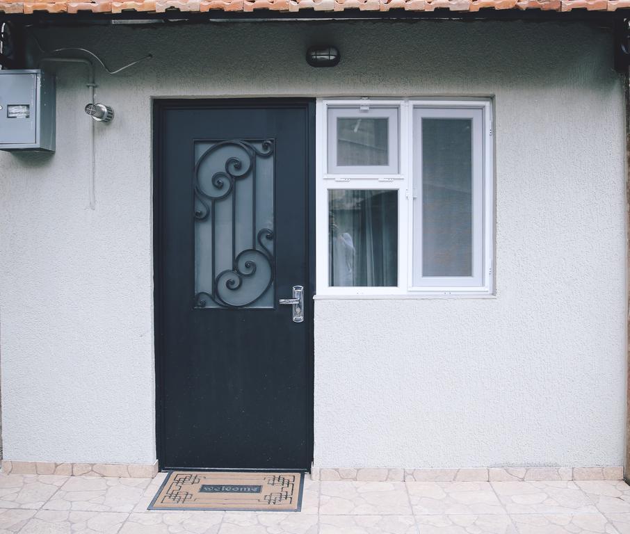 Apartment Serpoint Тбілісі Екстер'єр фото